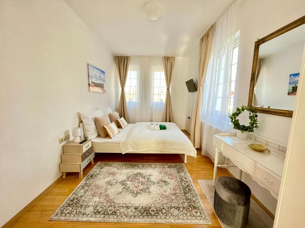 Libas Apartman Keszthely Eksteriør billede